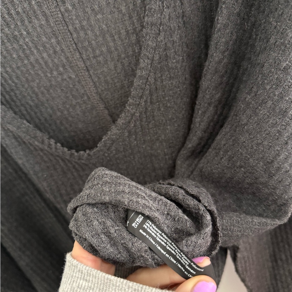 Urban Outfitters Out From Under Gray Waffle Weave V-Neck Thermal Oversized Shirt - Picture 5 of 5